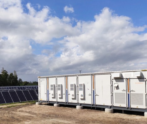 Sungrow signs supply deals for Lebanon solar-plus-storage microgrids